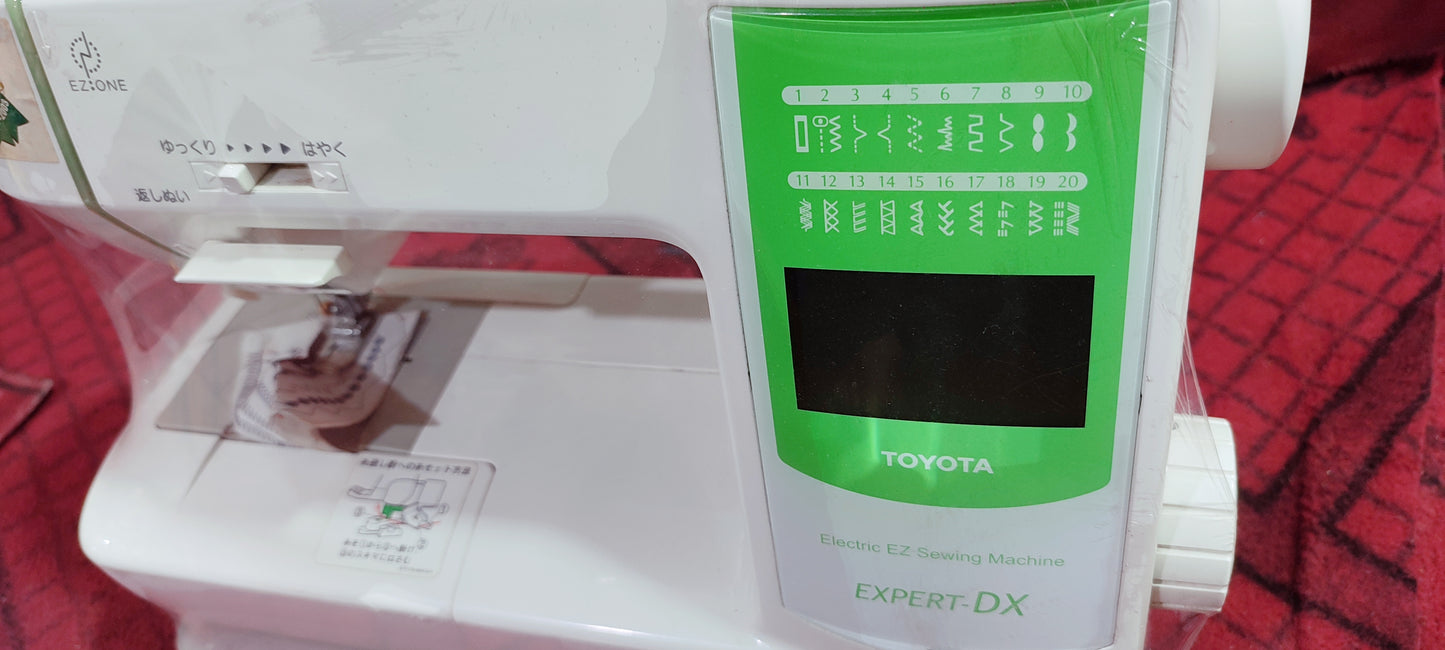 Toyota 2in1 expert,DX sewing machine