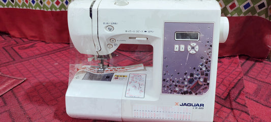 Jaguar cr 800 sewing machine