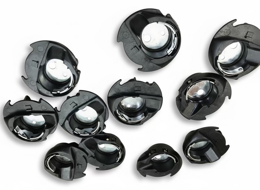 Singer sewing machine shuttle original