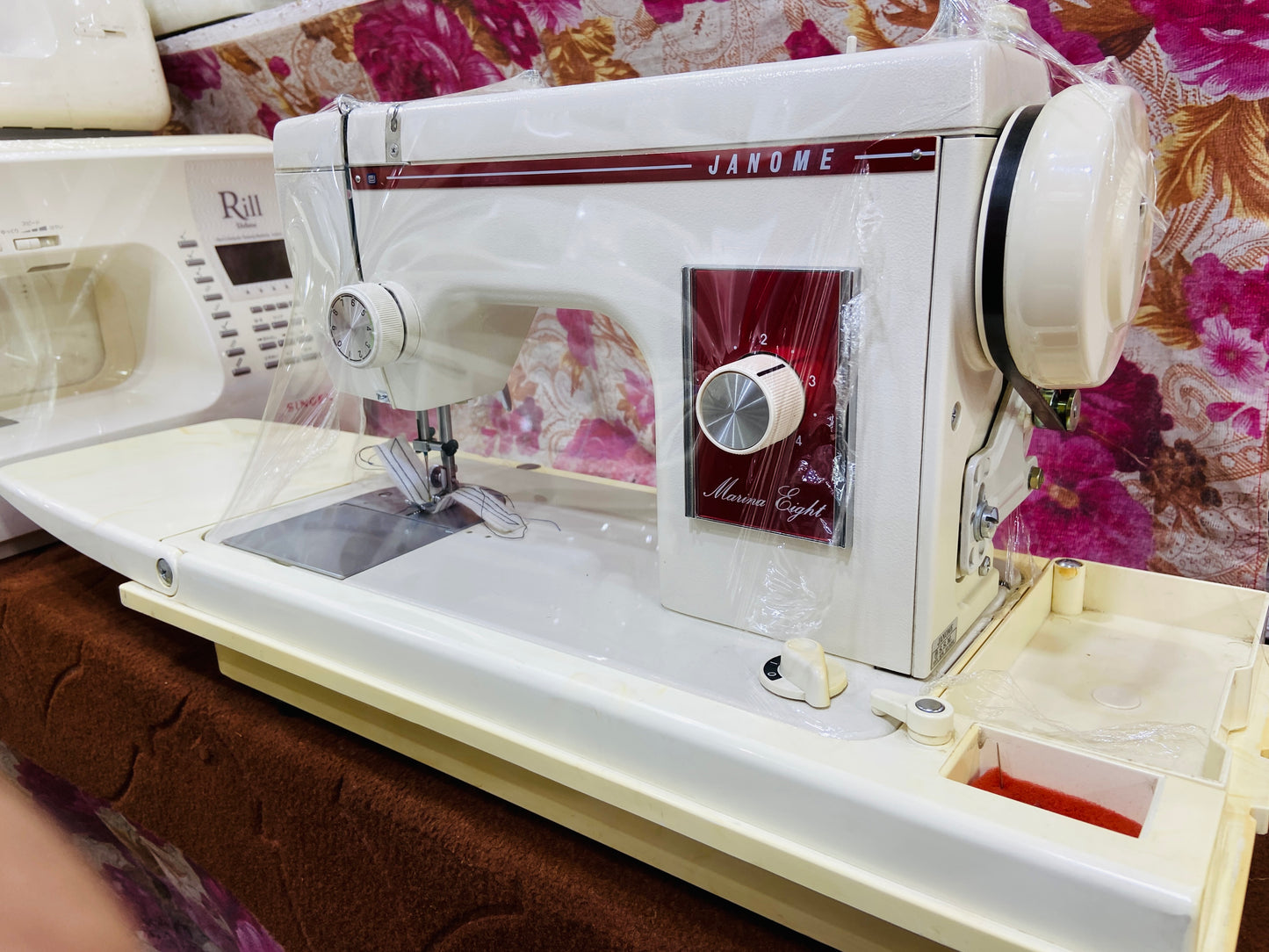 Imported Janome stitching/silai machine سادہ سلائی مشین