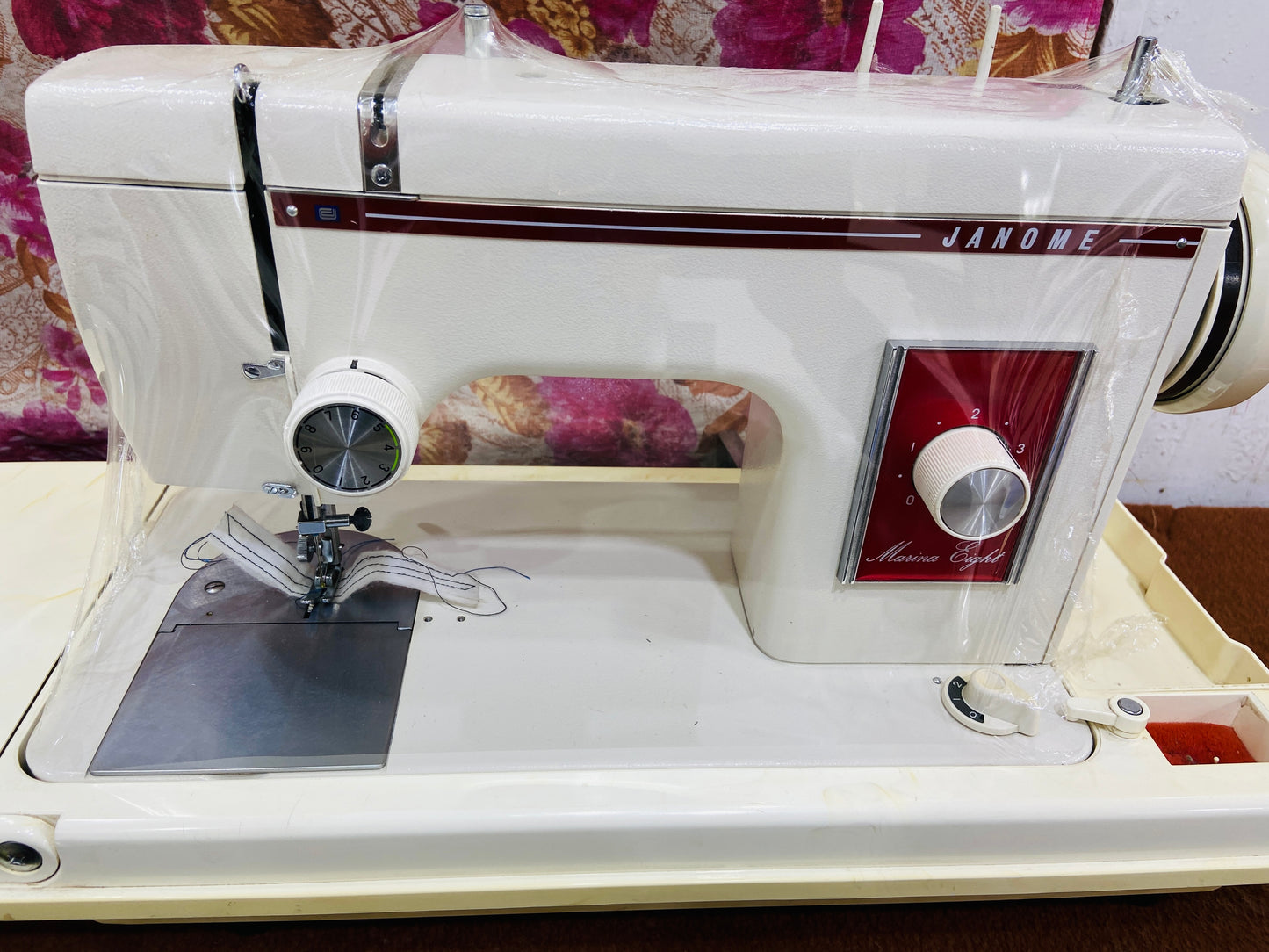 Imported Janome stitching/silai machine سادہ سلائی مشین