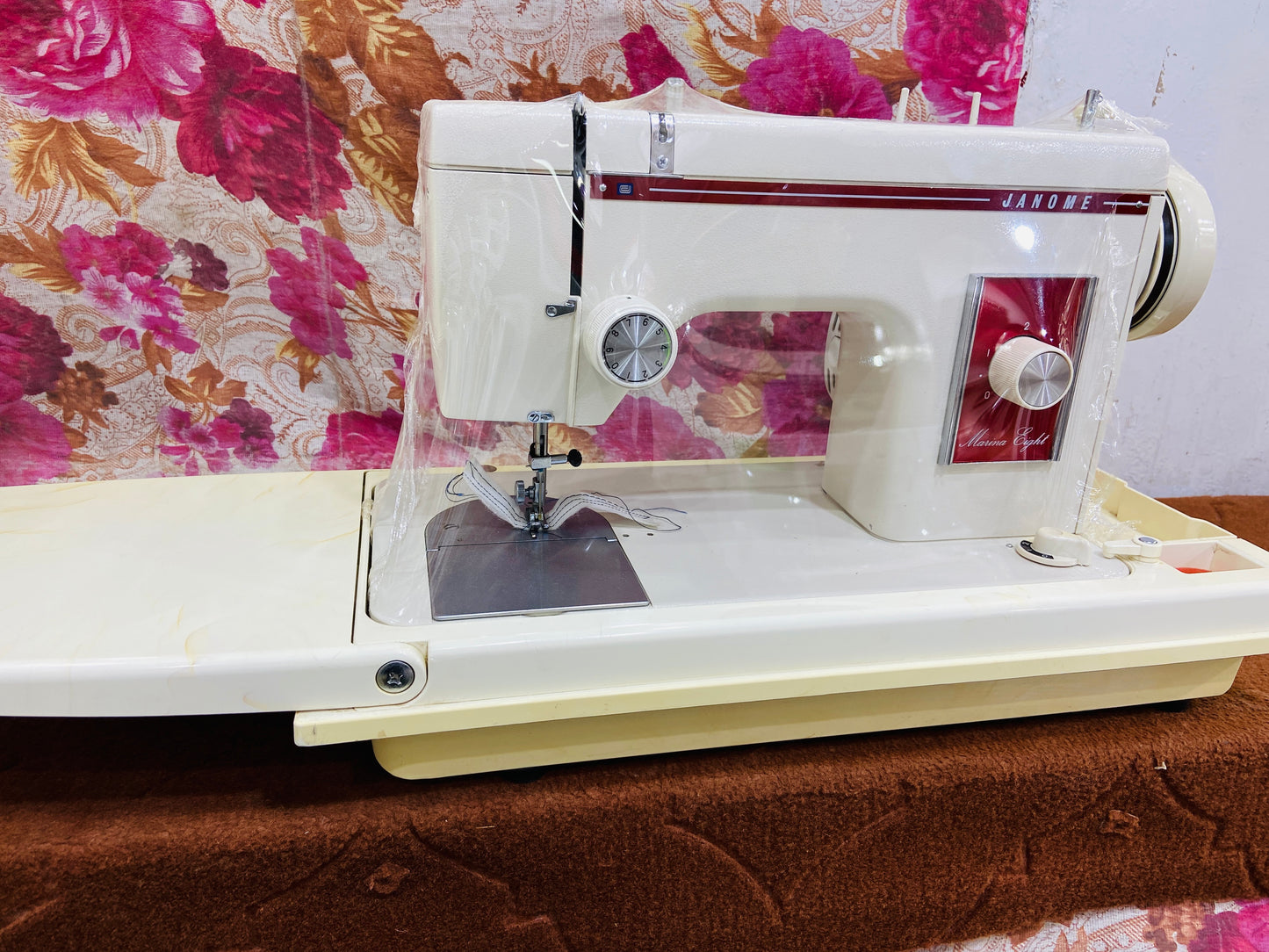 Imported Janome stitching/silai machine سادہ سلائی مشین